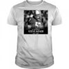 In Memoriam former Patriots linebacker and College Football Hall of Famer Steve Kiner 1947-2025 t-shirt