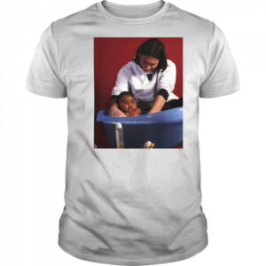 Messi with Baby Lamine Yamal shirt