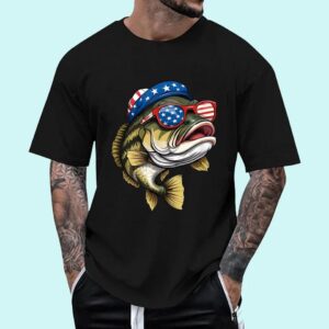 Bass Fish 4th Of July American US Flag Patriotic Fishing T-Shirt