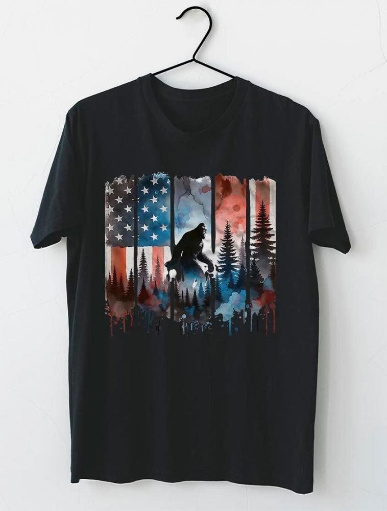 Big Foot Bigfoot Sasquatch American Flag Patriotic 4th July T-Shirt
