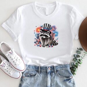 Funny Raccoon 4th of July T-Shirt – Patriotic Animal Graphic Tee