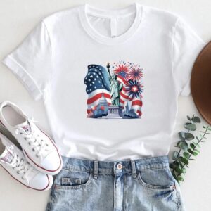 Statue of Liberty & Fireworks Graphic Tee – 4th of July Independence Shirt