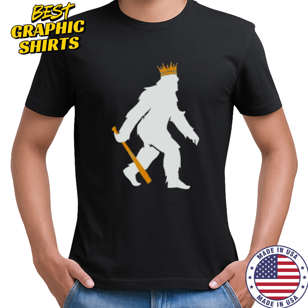 Pasquatch bigfoot crowned Kansas City Royals Baseball MLB shirt